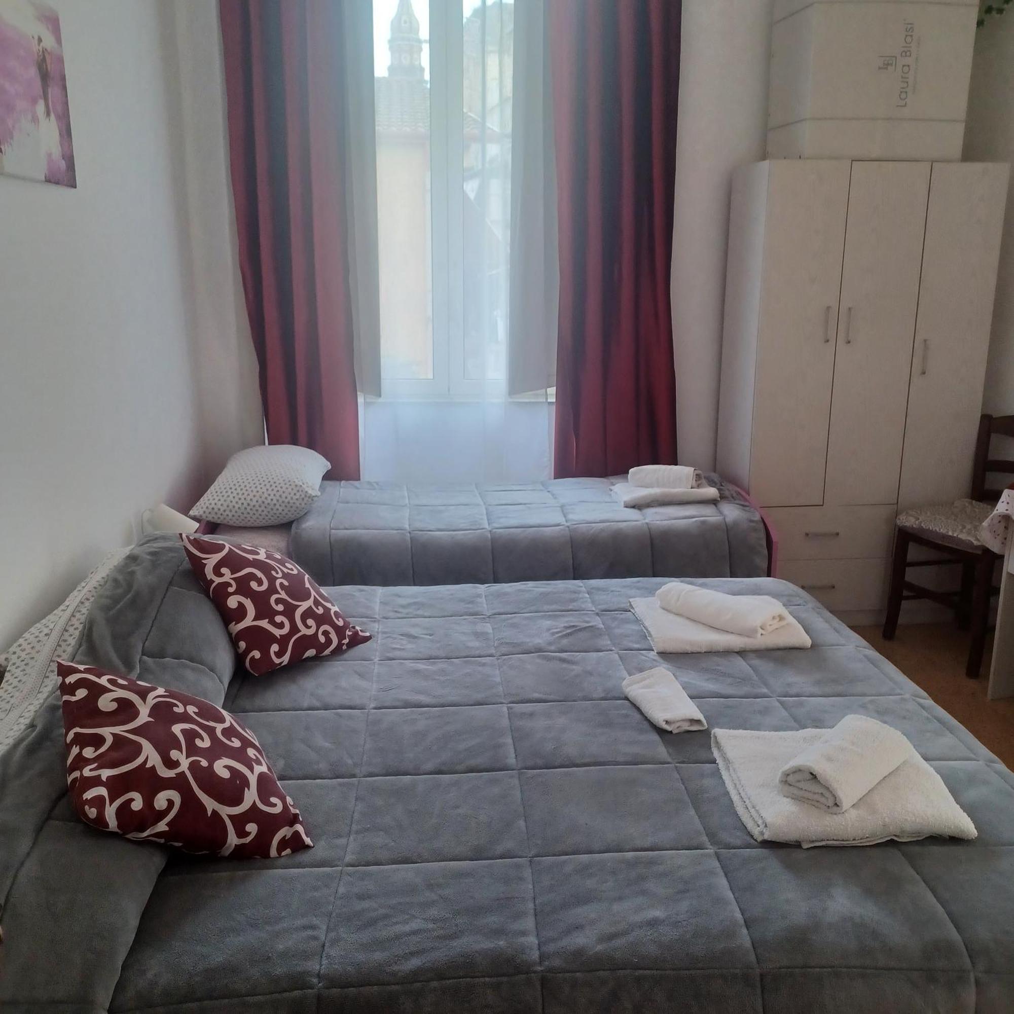 B&B Appartamenti Napoli Екстериор снимка