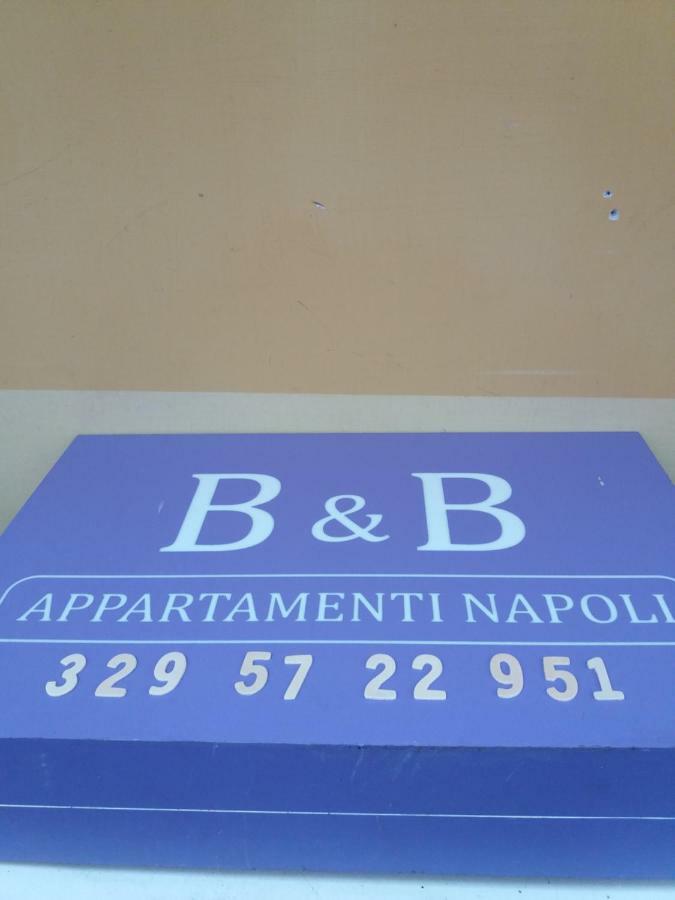 B&B Appartamenti Napoli Екстериор снимка